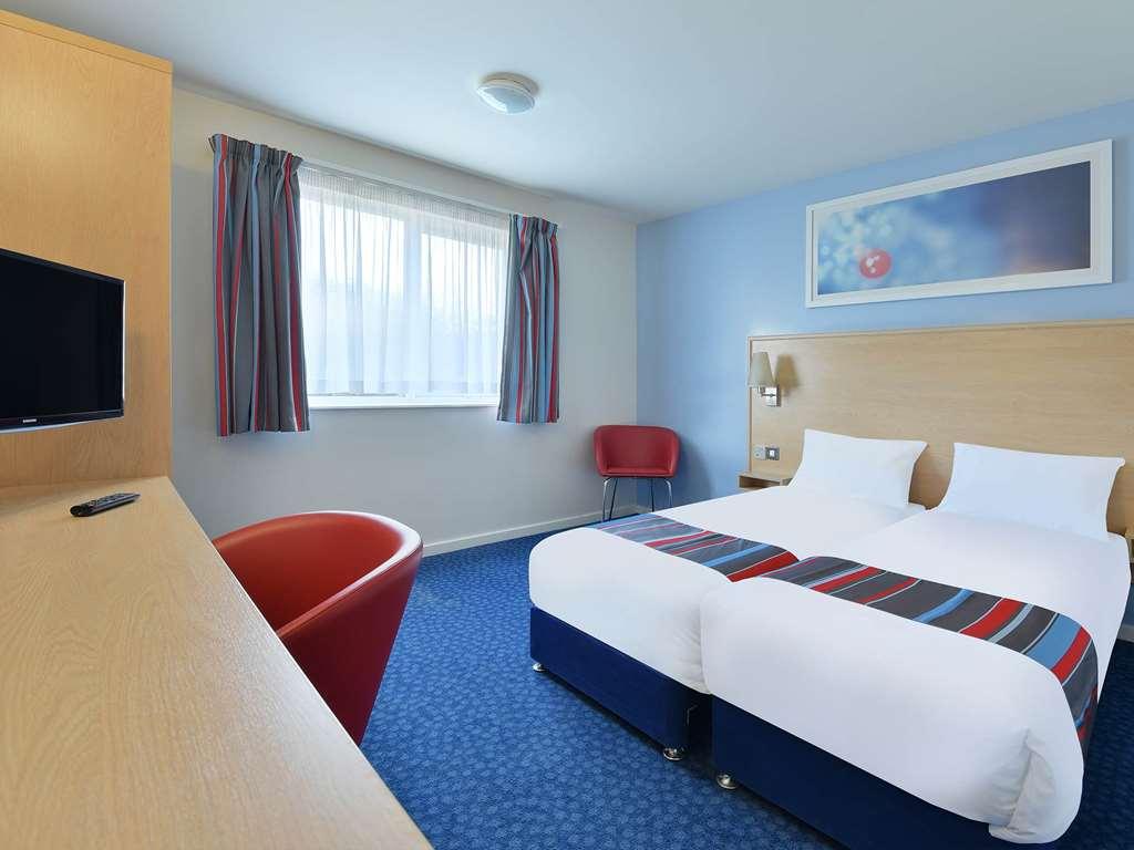 Travelodge Frimley Rom bilde