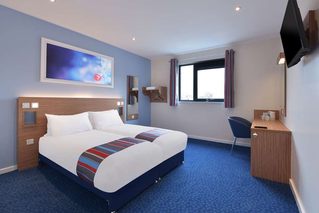Travelodge Frimley Rom bilde